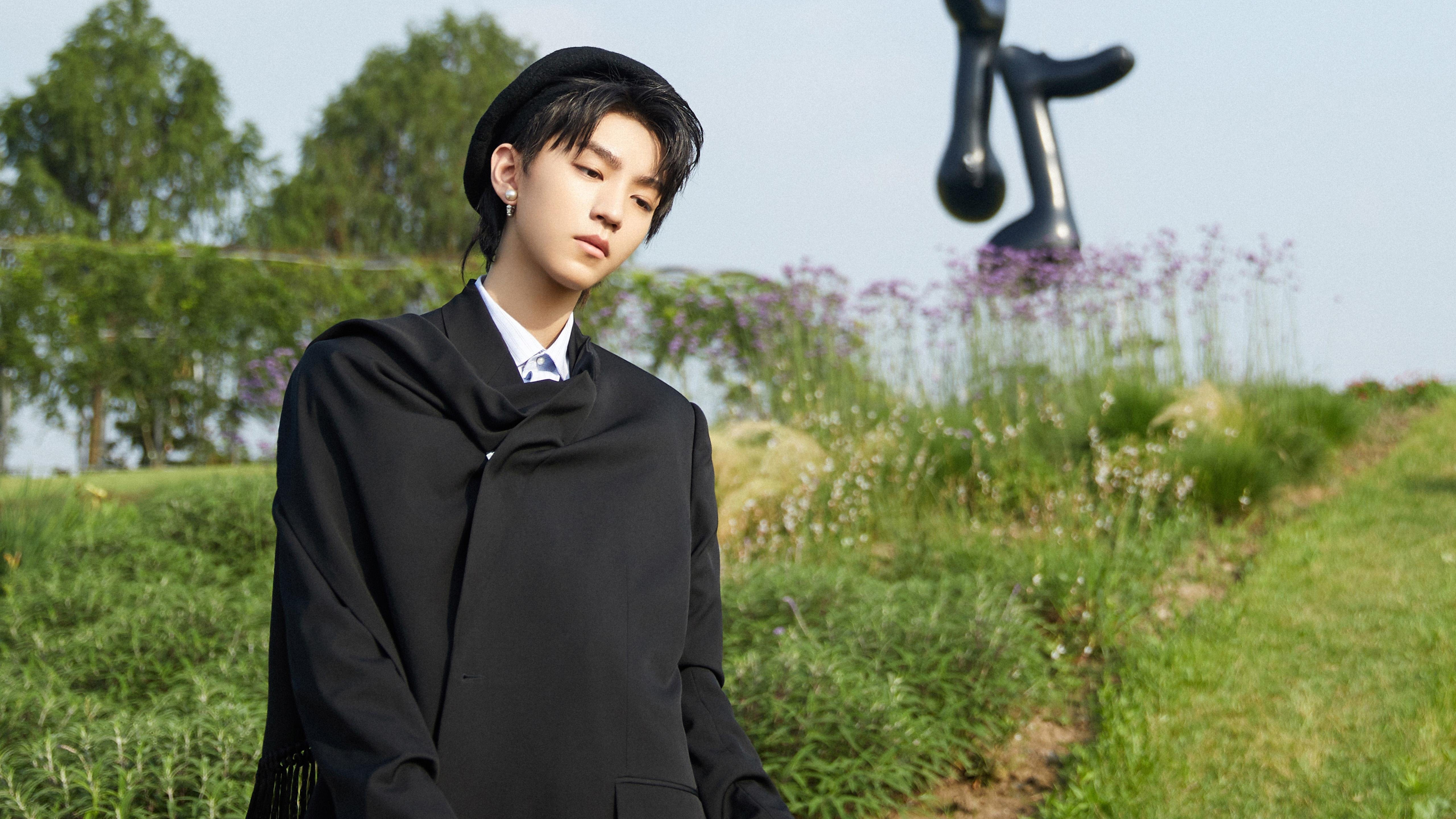 _赛事奖杯争夺战：激烈角逐，精彩不断_，奖杯比赛